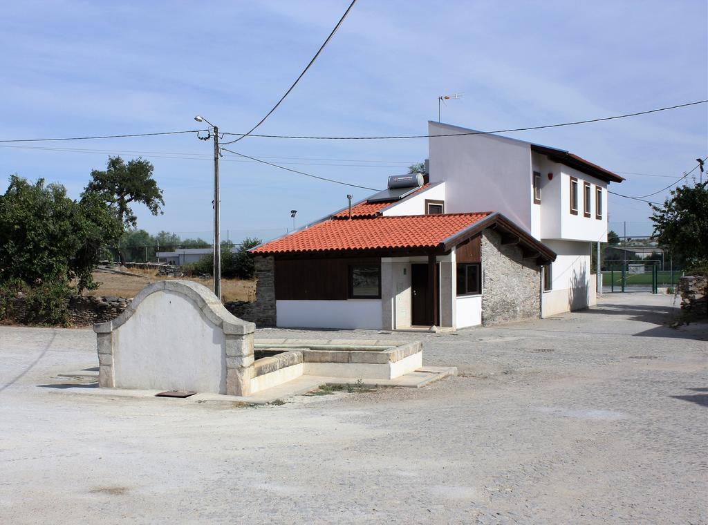 Casa Do Ferrador Villa Mirandela Exteriör bild